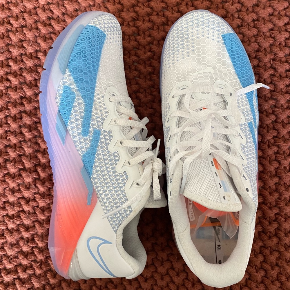 NWOT Nike Women’s Metcon 5
